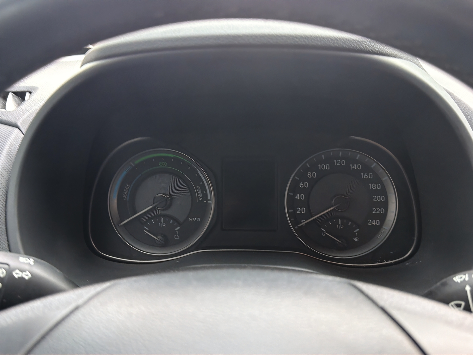 HYUNDAI Kona 1.6 GDi HEV Vertex DCT-image-13