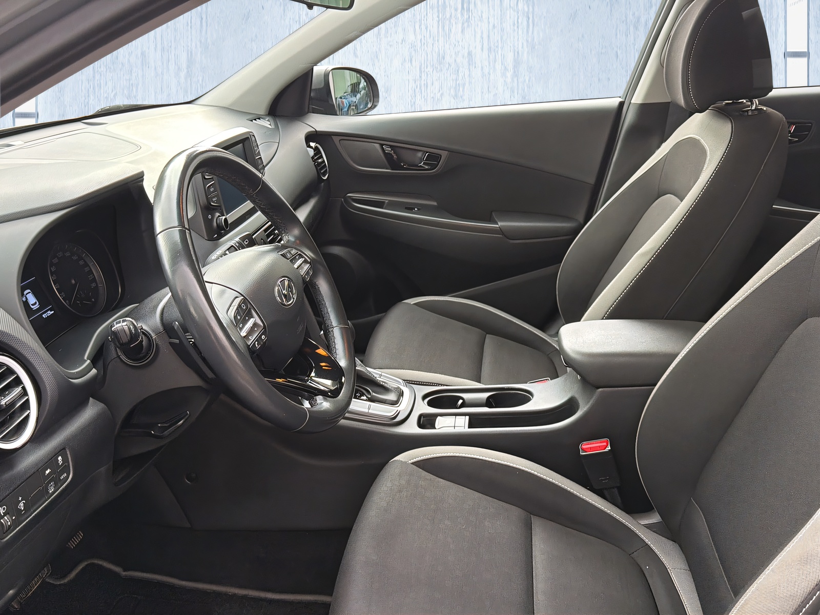 HYUNDAI Kona 1.6 GDi HEV Vertex DCT-image-9