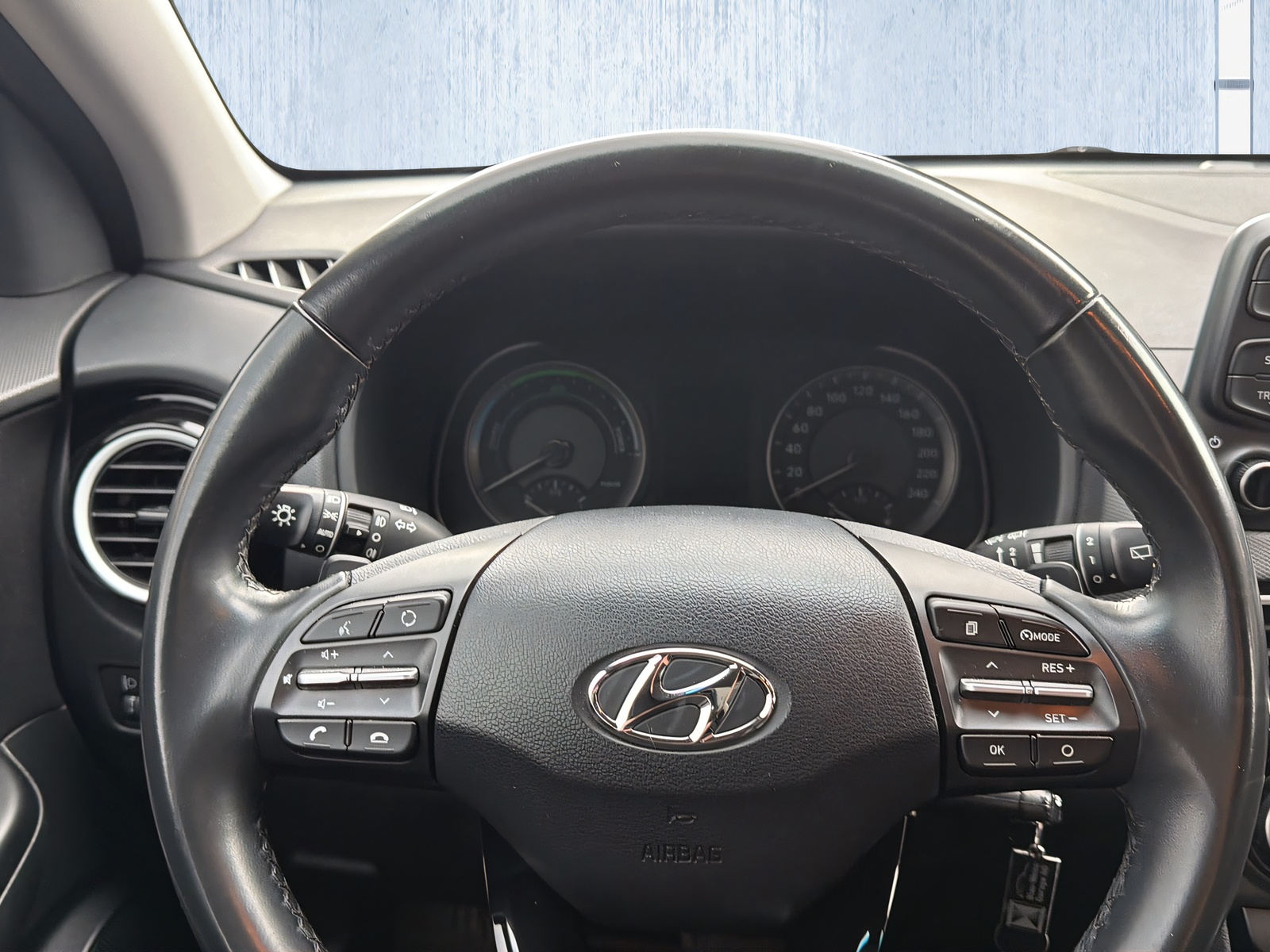 HYUNDAI Kona 1.6 GDi HEV Vertex DCT-image-12
