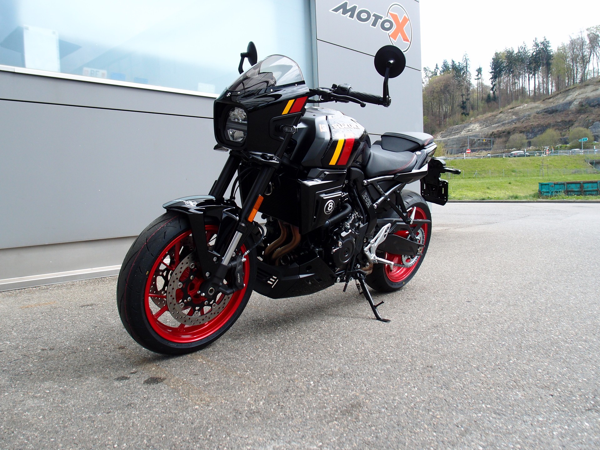 SUZUKI GSX 8TT-image-4