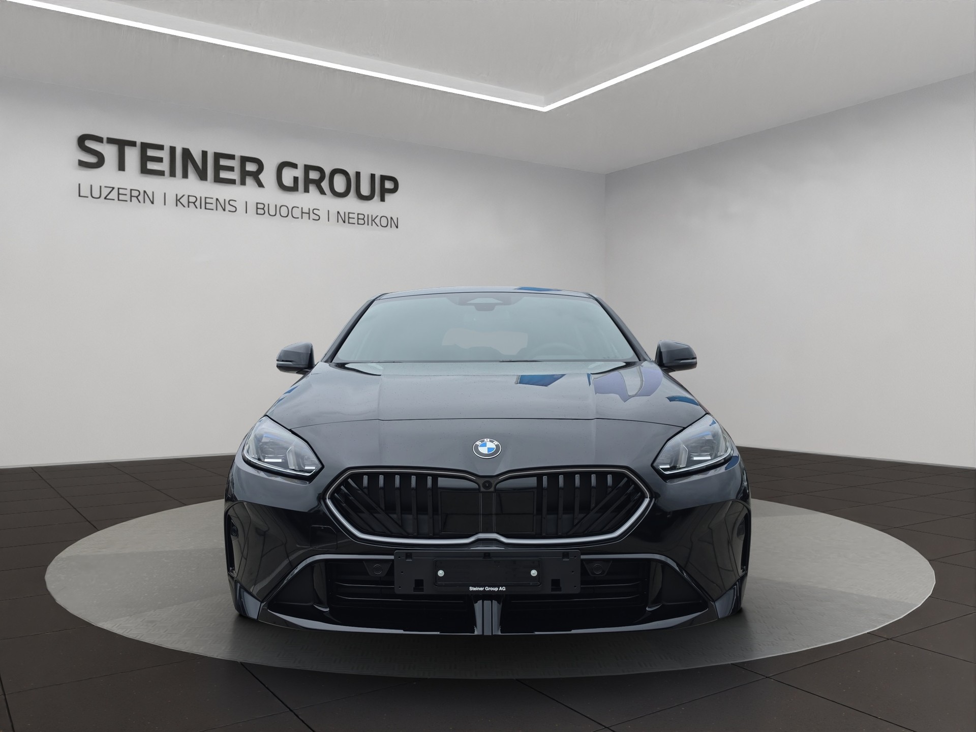 BMW 123 xDrive M Sport Steptronic-image-1