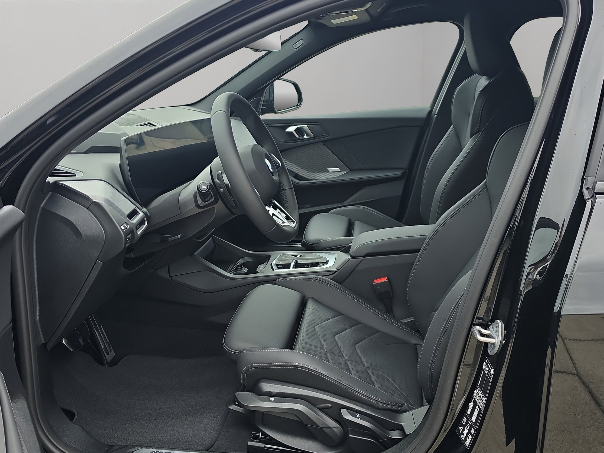 BMW 123 xDrive M Sport Steptronic-image-9