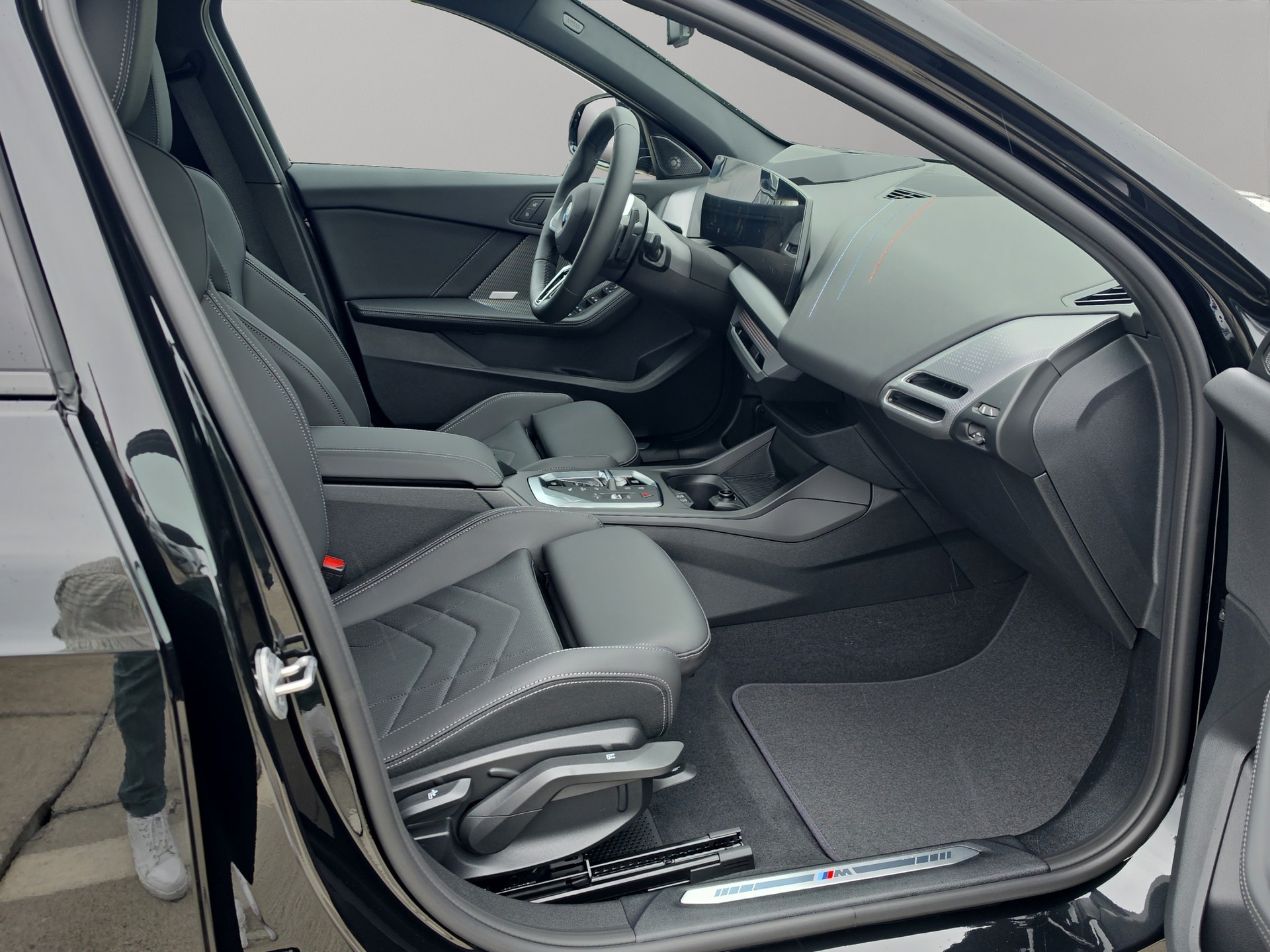 BMW 123 xDrive M Sport Steptronic-image-19