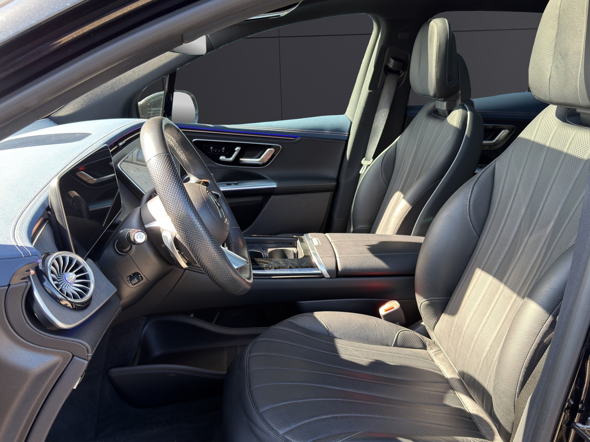 MERCEDES-BENZ EQE SUV 500 4 Matic Executive Edition-image-7