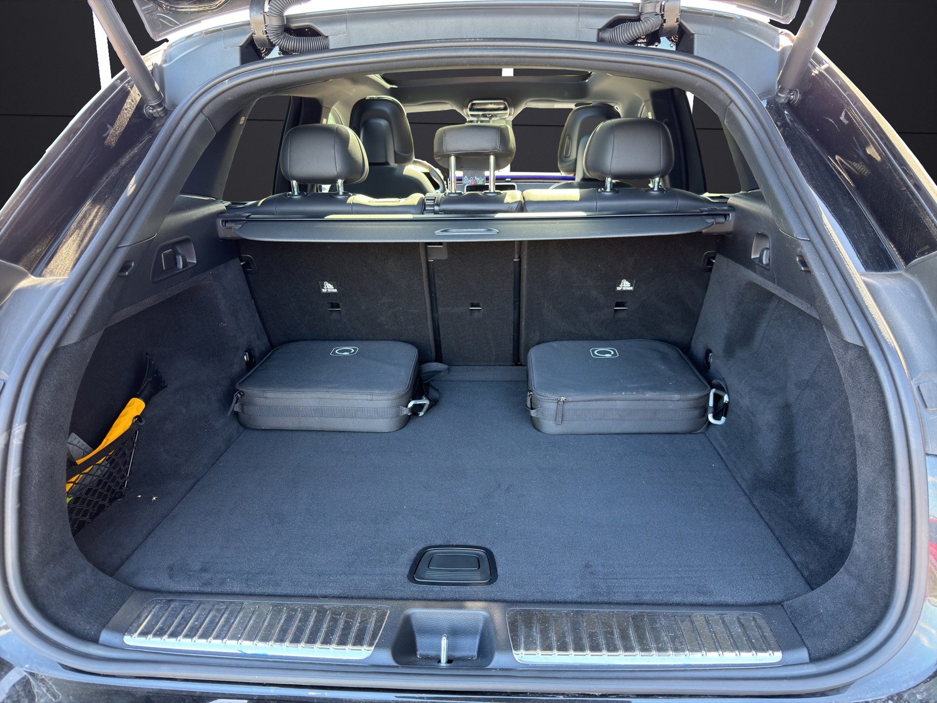 MERCEDES-BENZ EQE SUV 500 4 Matic Executive Edition-image-11