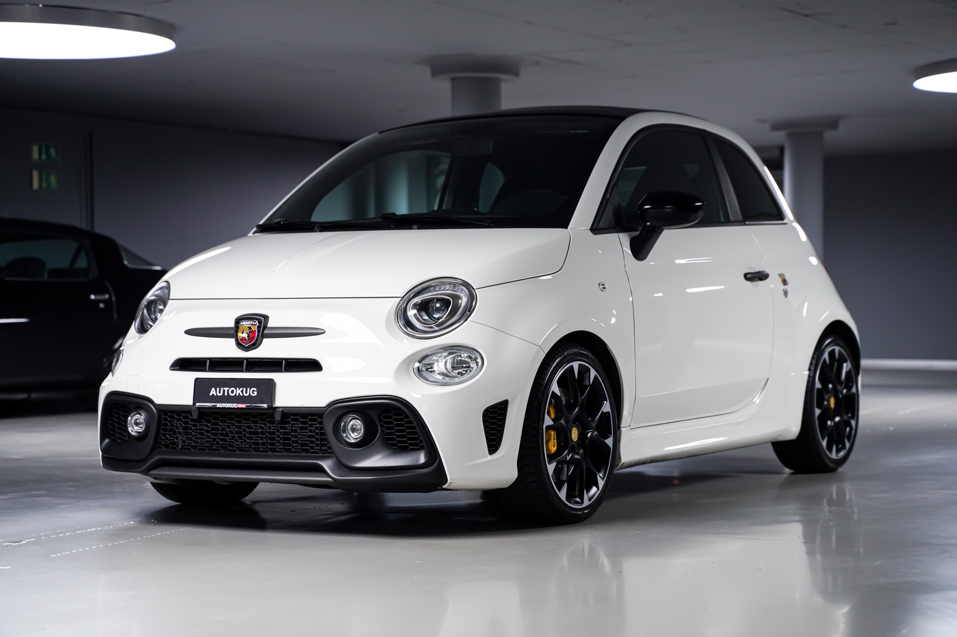 FIAT 595C 1.4 16V Turbo Abarth Competizione-image-0