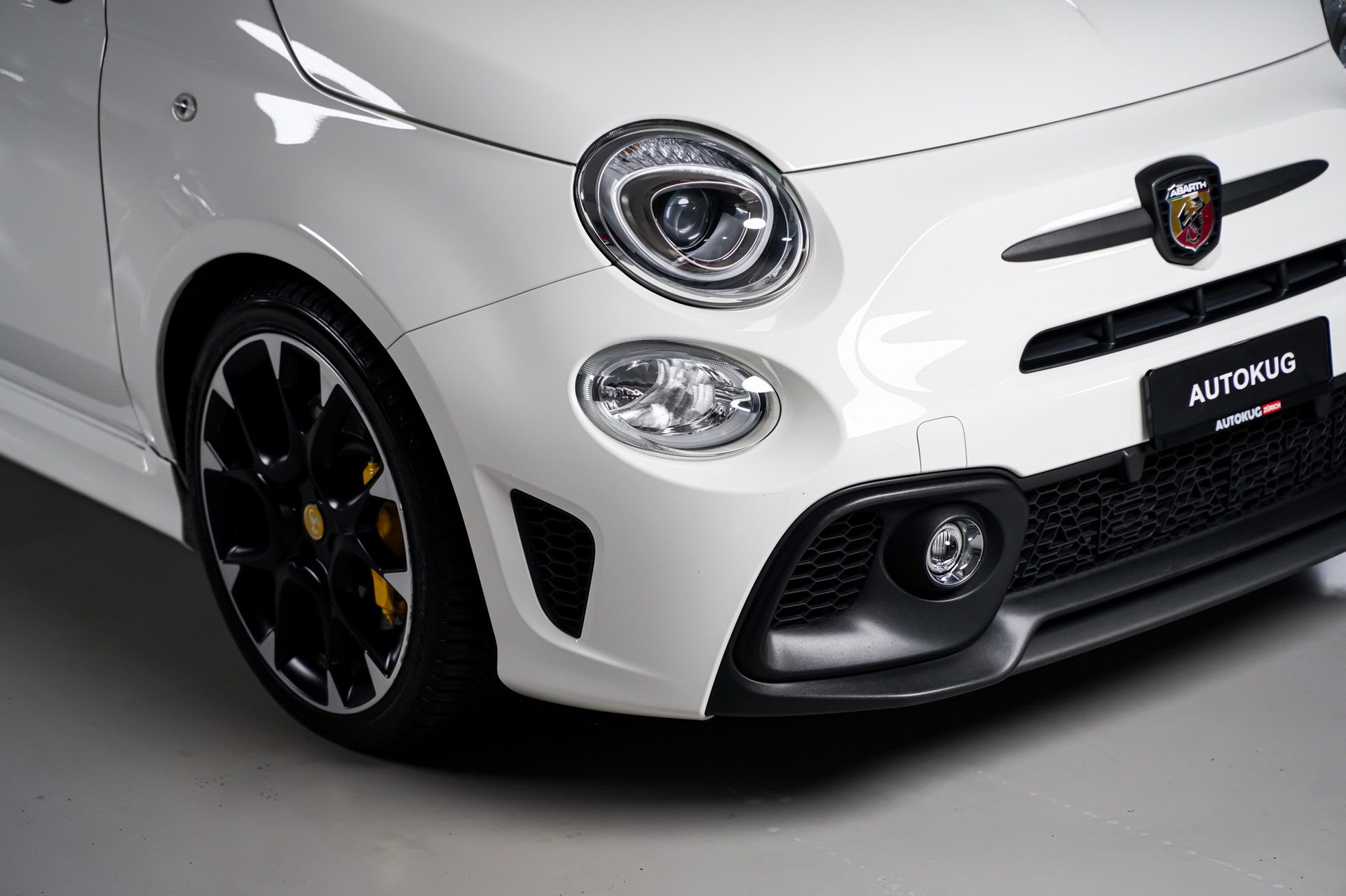FIAT 595C 1.4 16V Turbo Abarth Competizione-image-3
