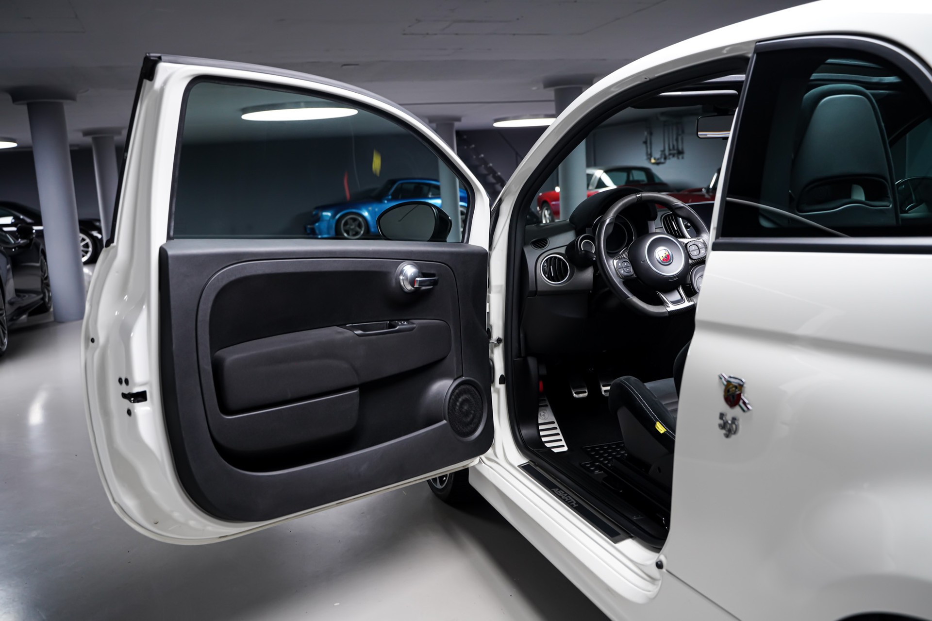 FIAT 595C 1.4 16V Turbo Abarth Competizione-image-10