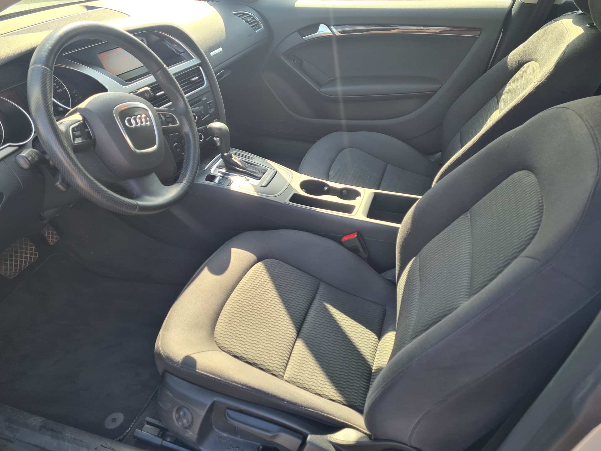 AUDI A5 Coupé 2.7 TDI multitronic-image-7