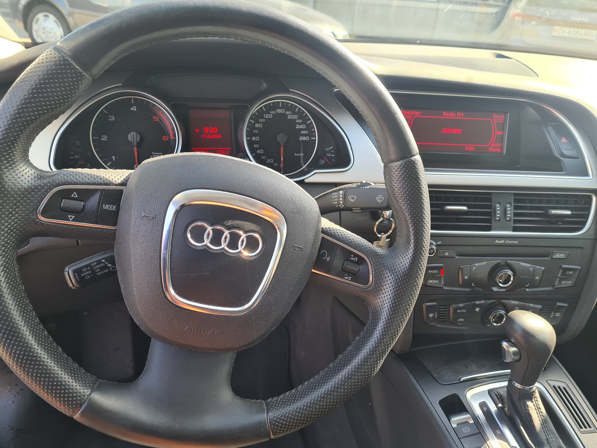 AUDI A5 Coupé 2.7 TDI multitronic-image-10