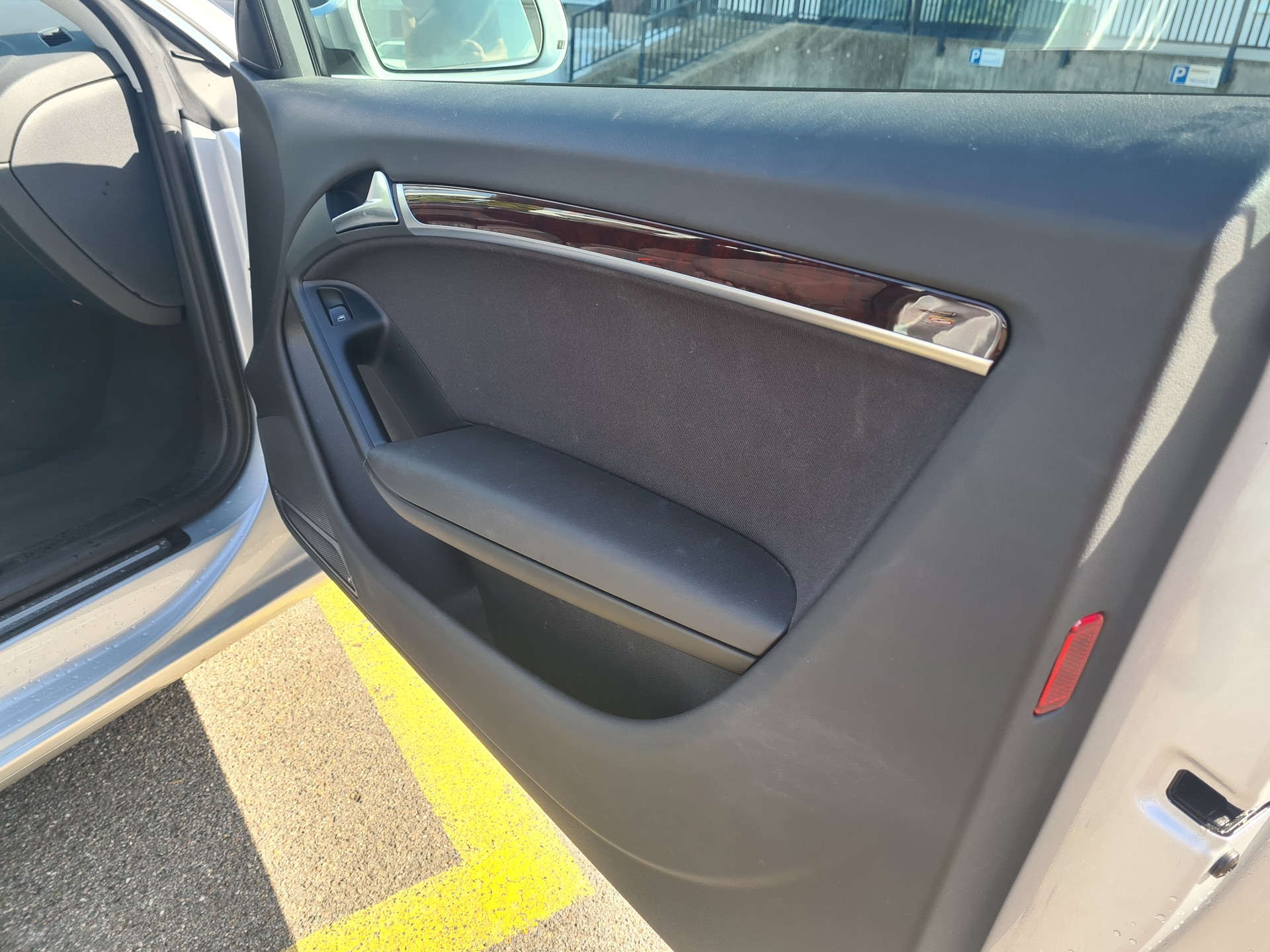 AUDI A5 Coupé 2.7 TDI multitronic-image-9