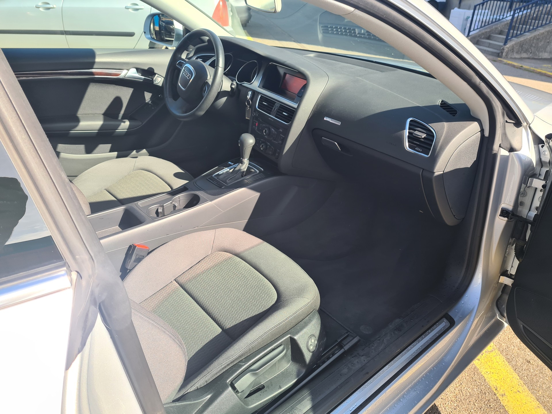 AUDI A5 Coupé 2.7 TDI multitronic-image-8