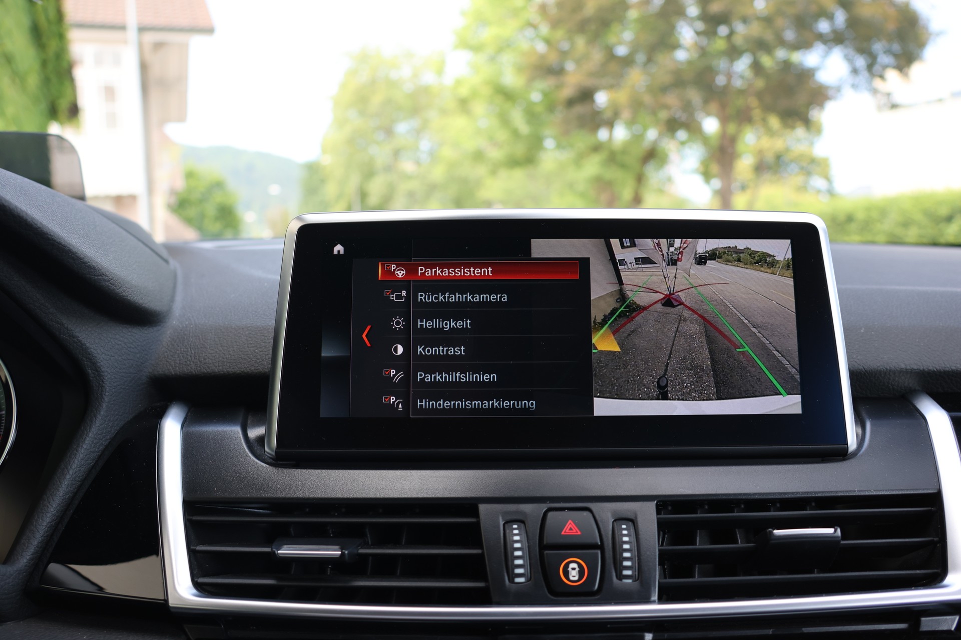 BMW 218d xDrive Active Tourer Steptronic Sport Line-image-20