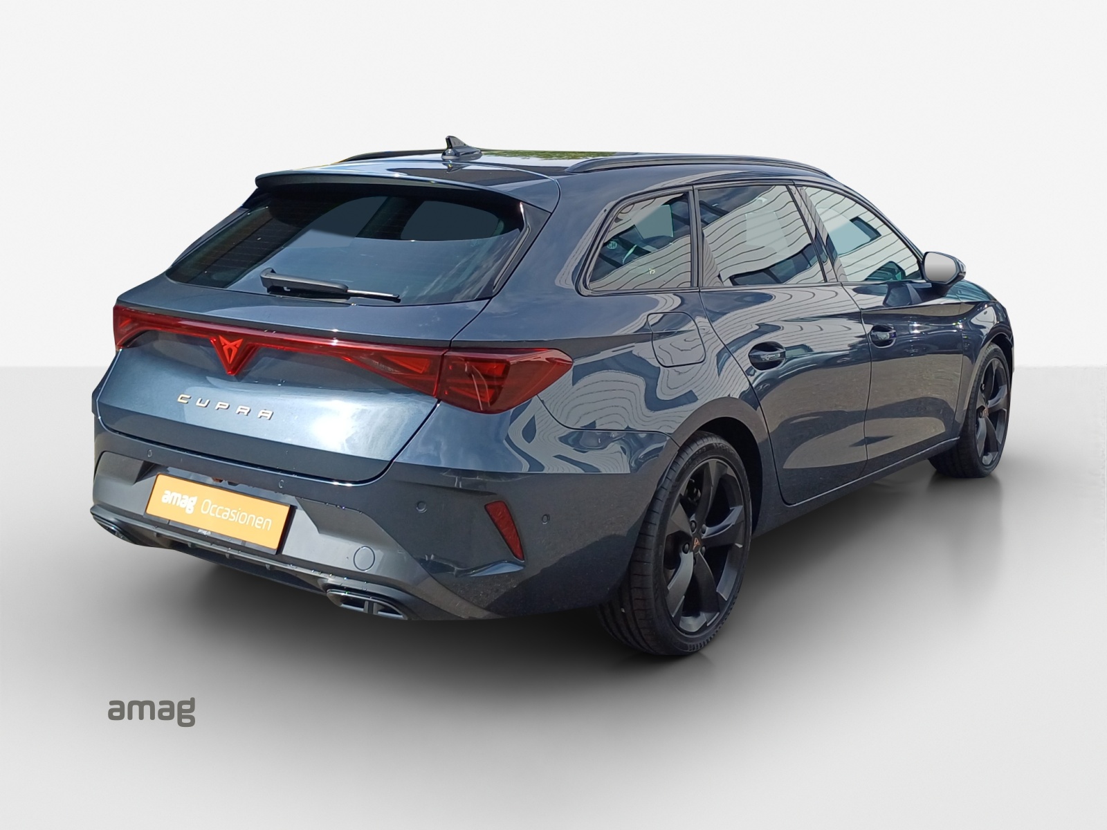 CUPRA LEON ST 1.5 eTSI DSG-image-4