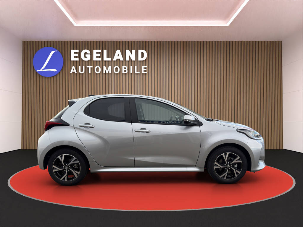 TOYOTA Yaris 1.5 VVT-i HSD Comfort Sport-image-7