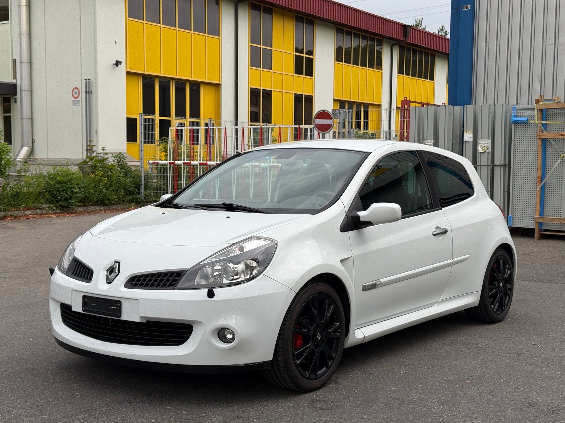 RENAULT Clio 2.0 16V Sport F1 Team-image-0