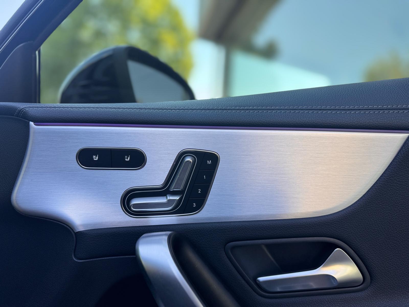 MERCEDES-BENZ A 45 S AMG 4Matic+ Speedshift-image-10