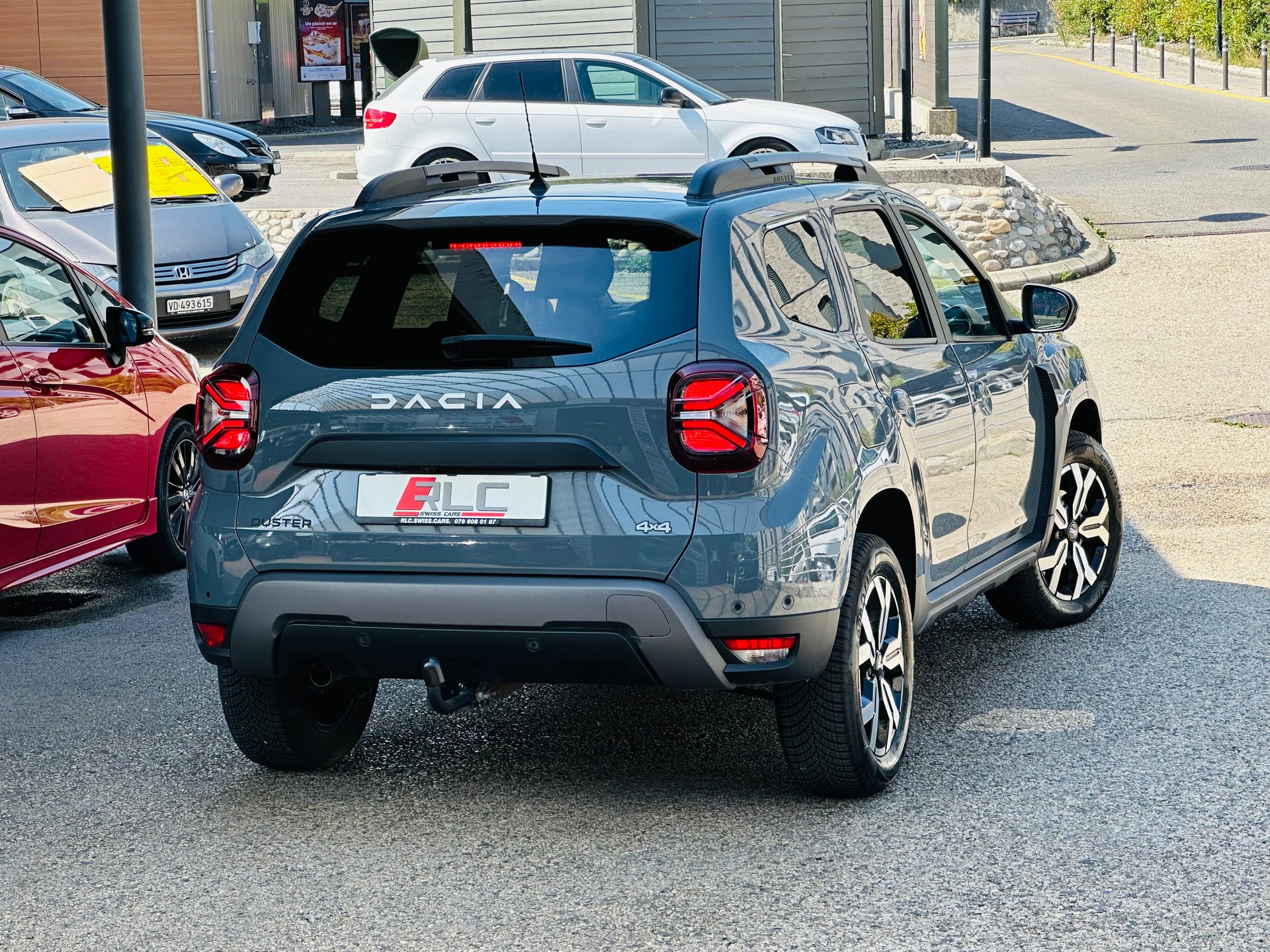 DACIA Duster TCe 150 Expression 4x4-image-12