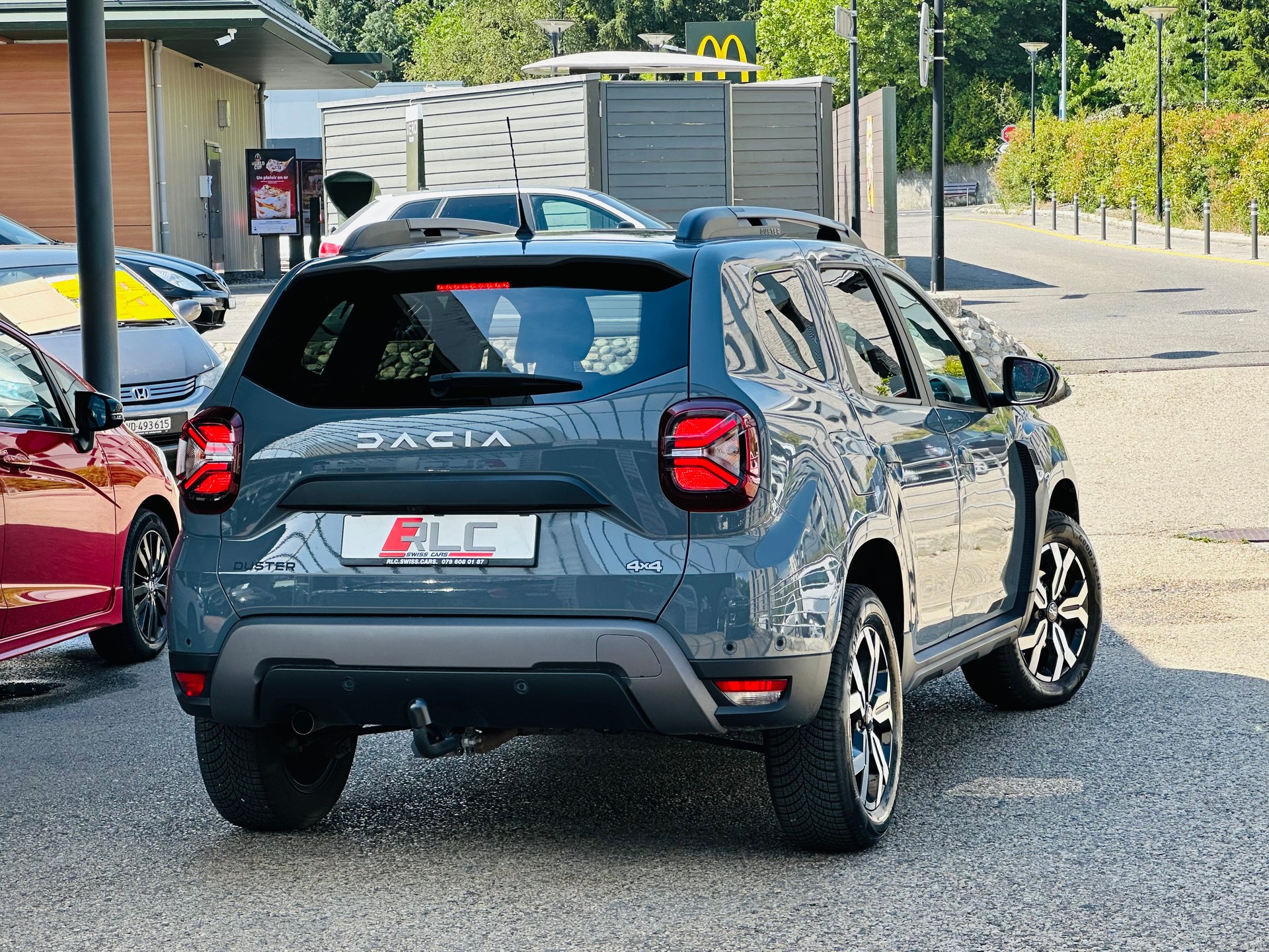 DACIA Duster TCe 150 Expression 4x4-image-11