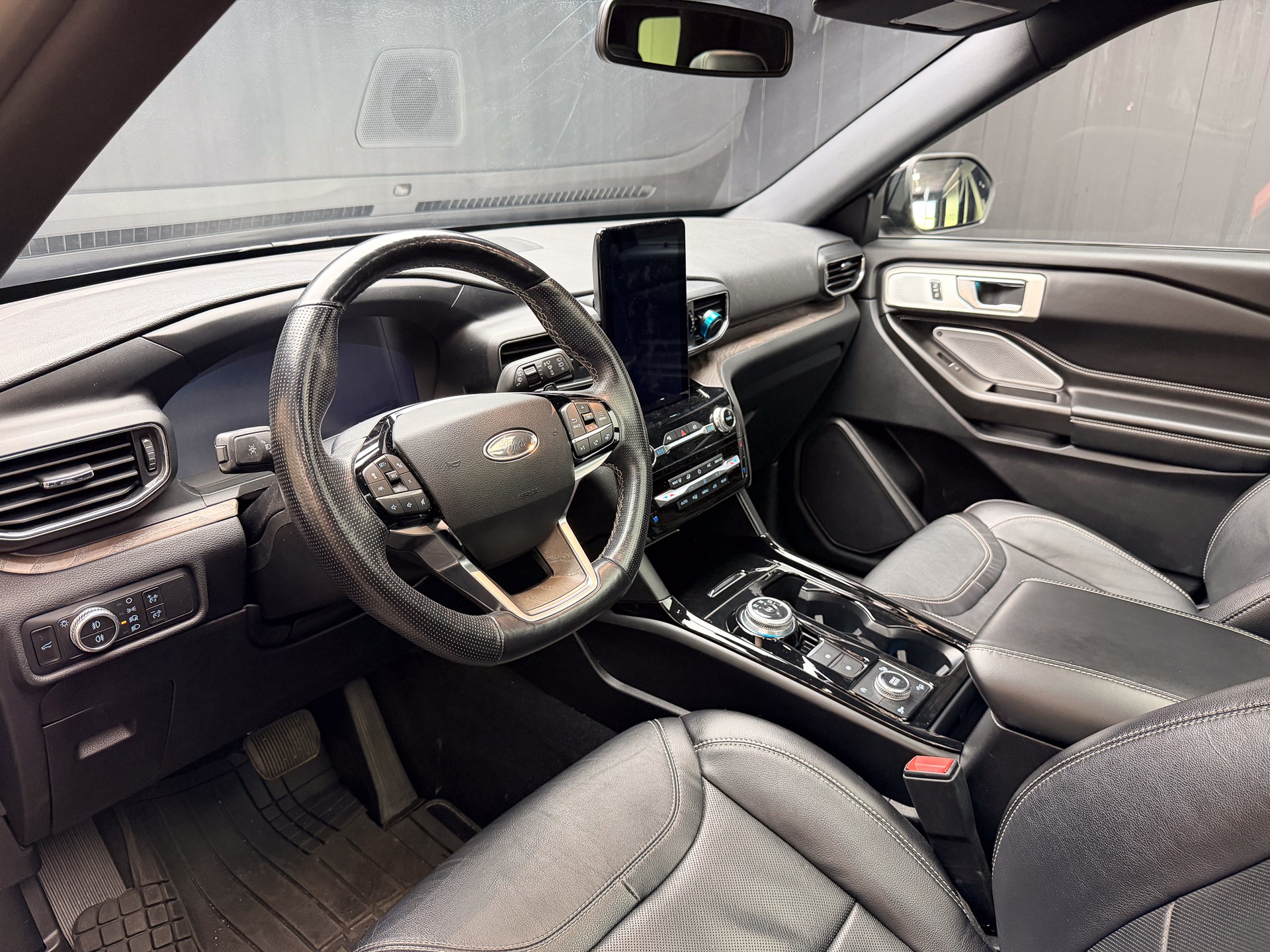FORD Explorer 3.0 ST 4WD Automatique-image-8