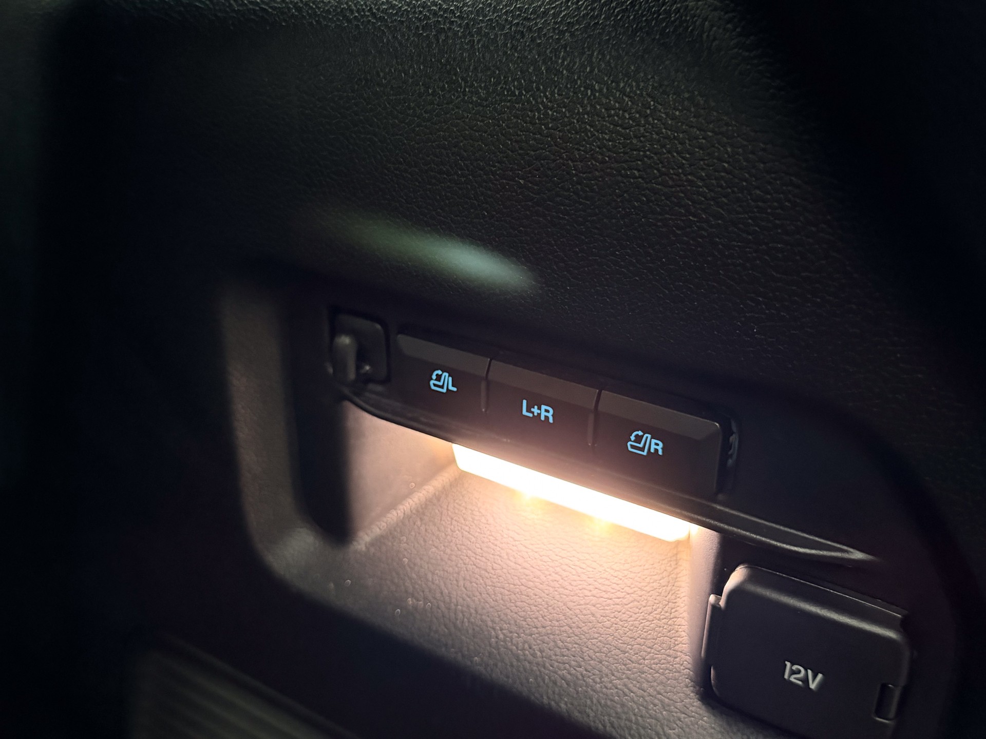 FORD Explorer 3.0 ST 4WD Automatique-image-16