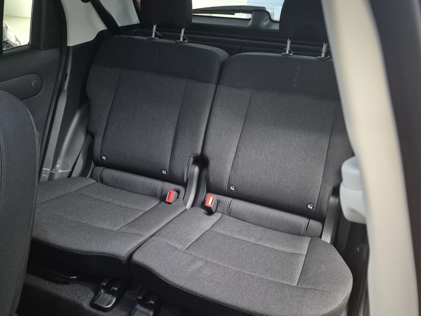HYUNDAI Inster Electric Vertex Sunroof-image-6