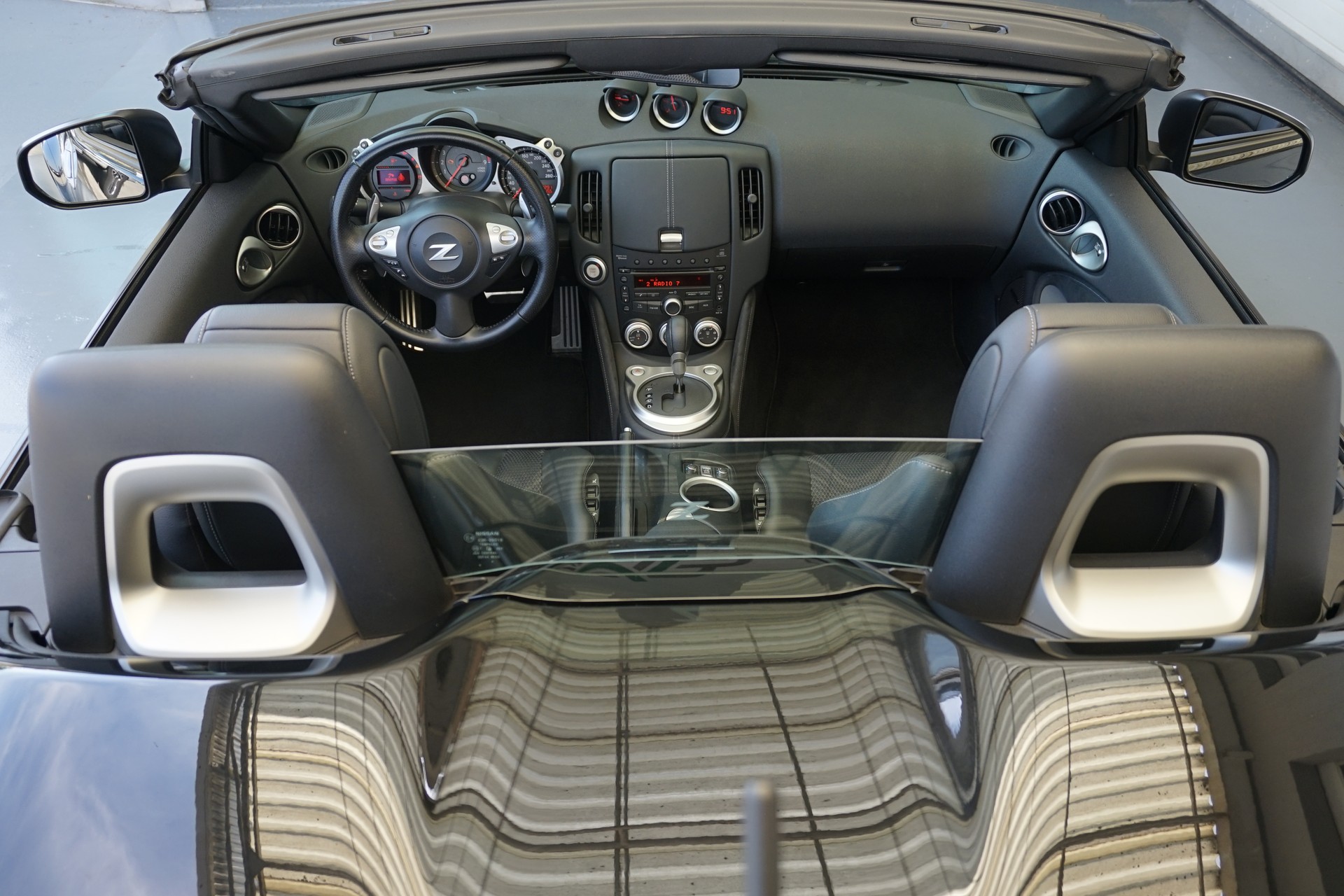NISSAN 370 Z Roadster Pack-image-17