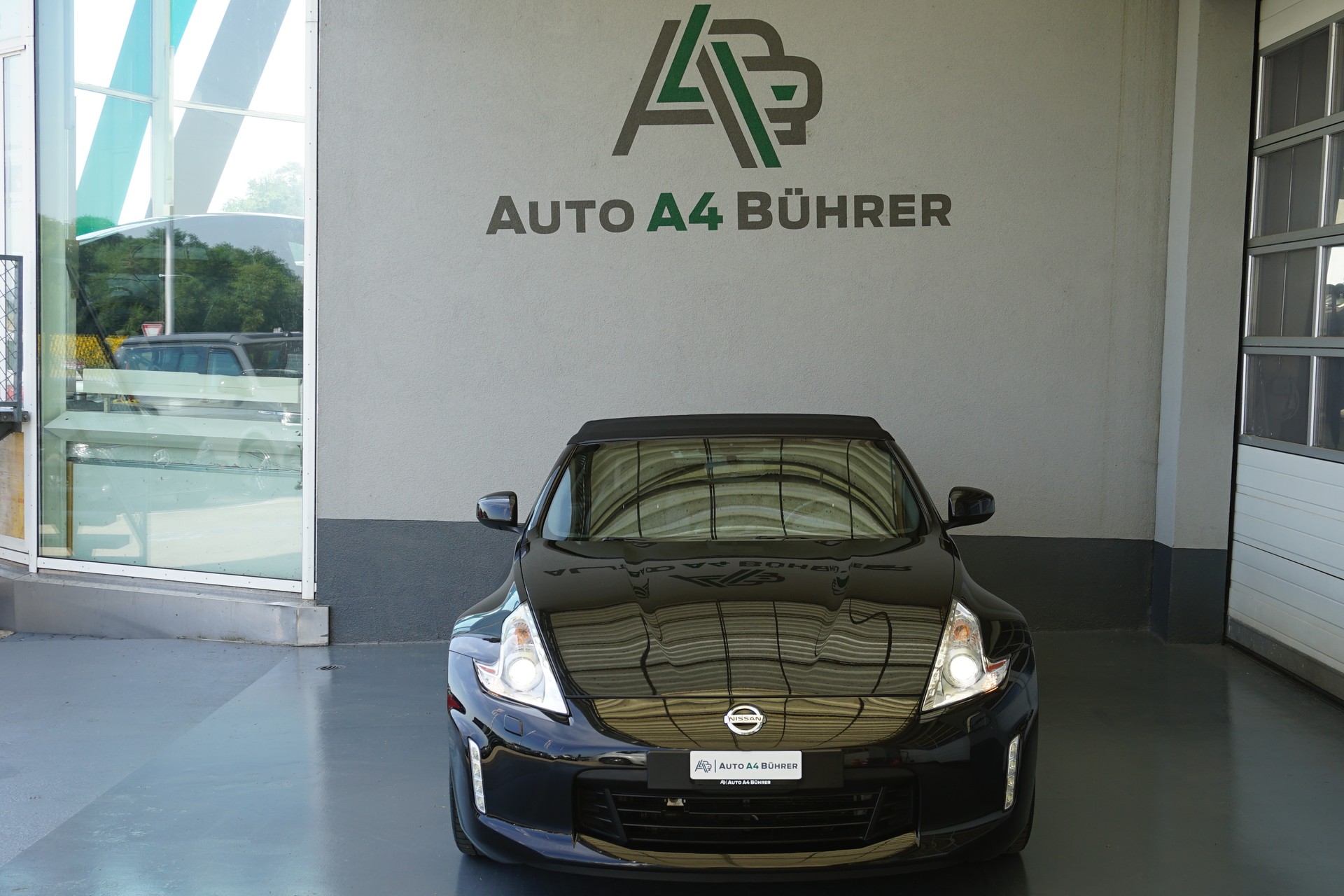 NISSAN 370 Z Roadster Pack-image-12