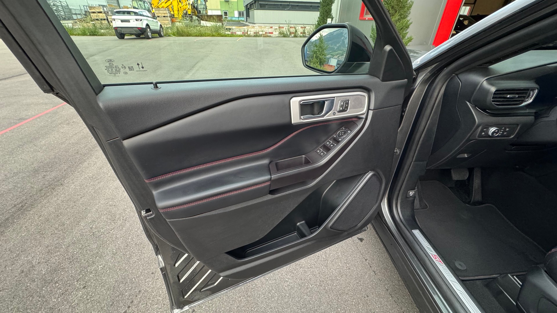 FORD Explorer 3.0 EcoB. Plug-in-Hybrid ST-Line 4WD Aut.-image-26