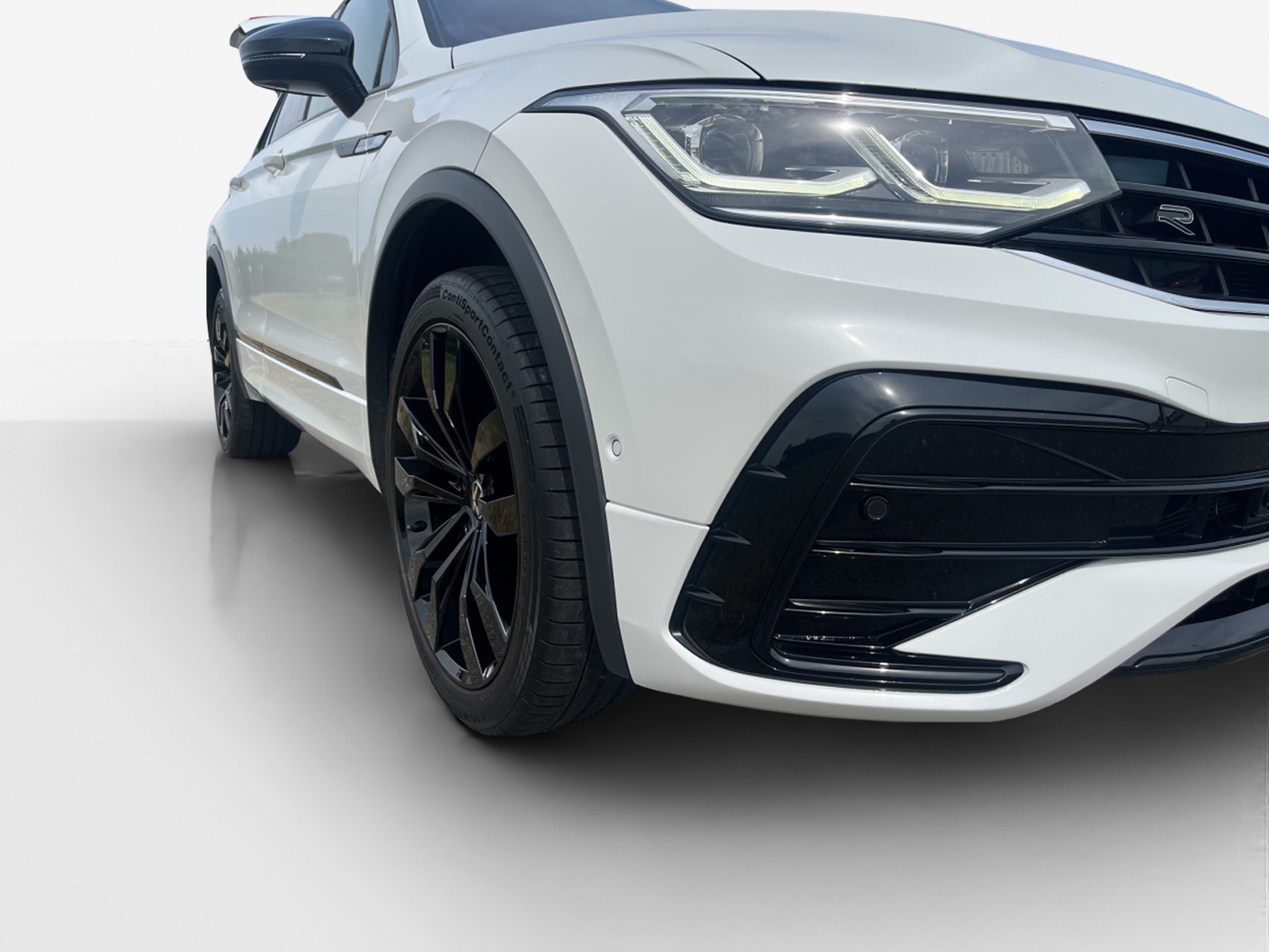 VW Tiguan 2.0 TDI SCR R-Line 4Motion DSG-image-13