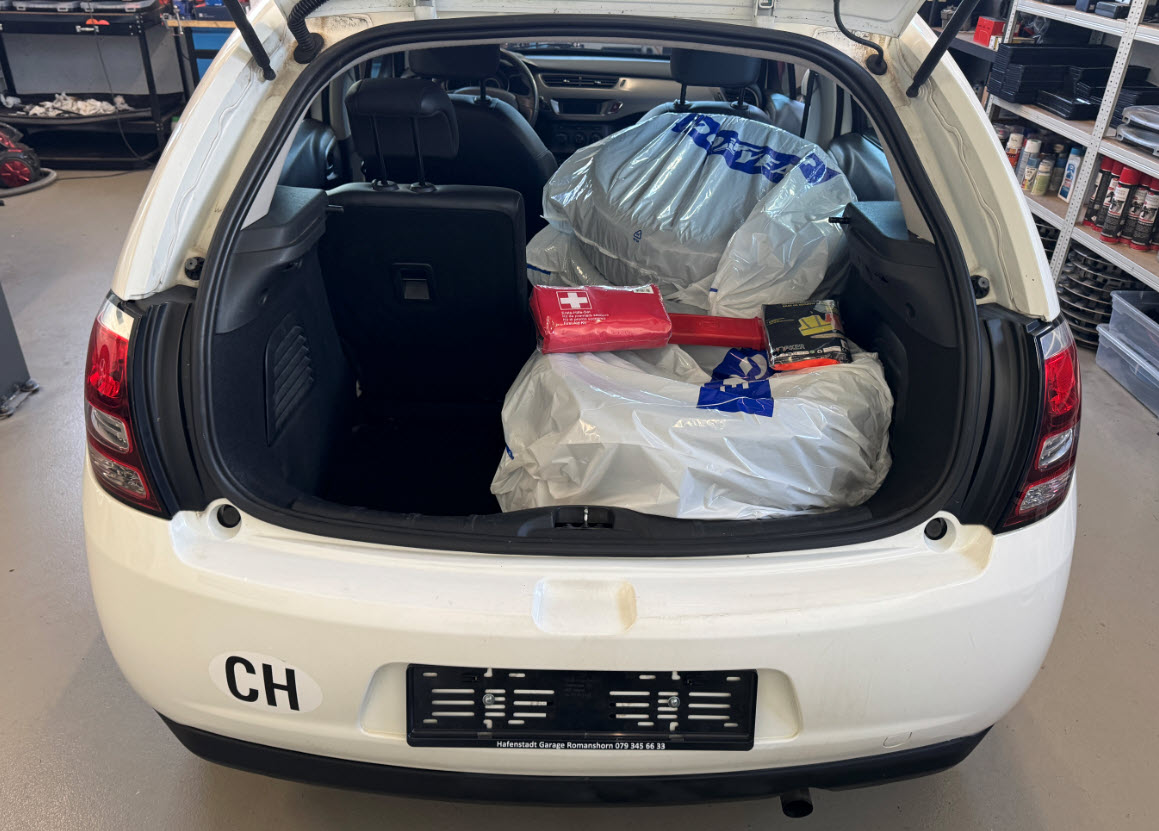 CITROEN C3 1.2i Exclusive-image-8