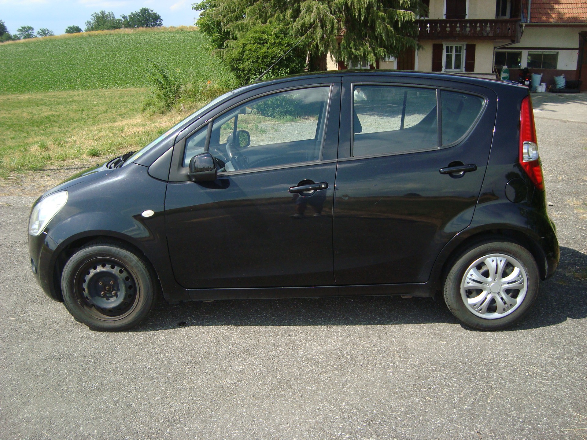 SUZUKI Splash 1.0i 12V GL-image-4