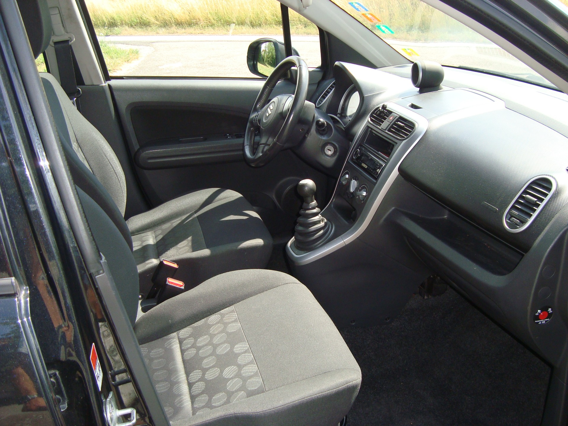 SUZUKI Splash 1.0i 12V GL-image-6