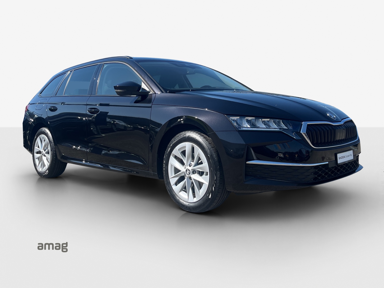 SKODA Octavia Combi 1.5 TSI mHEV DSG Dynamic-image-5