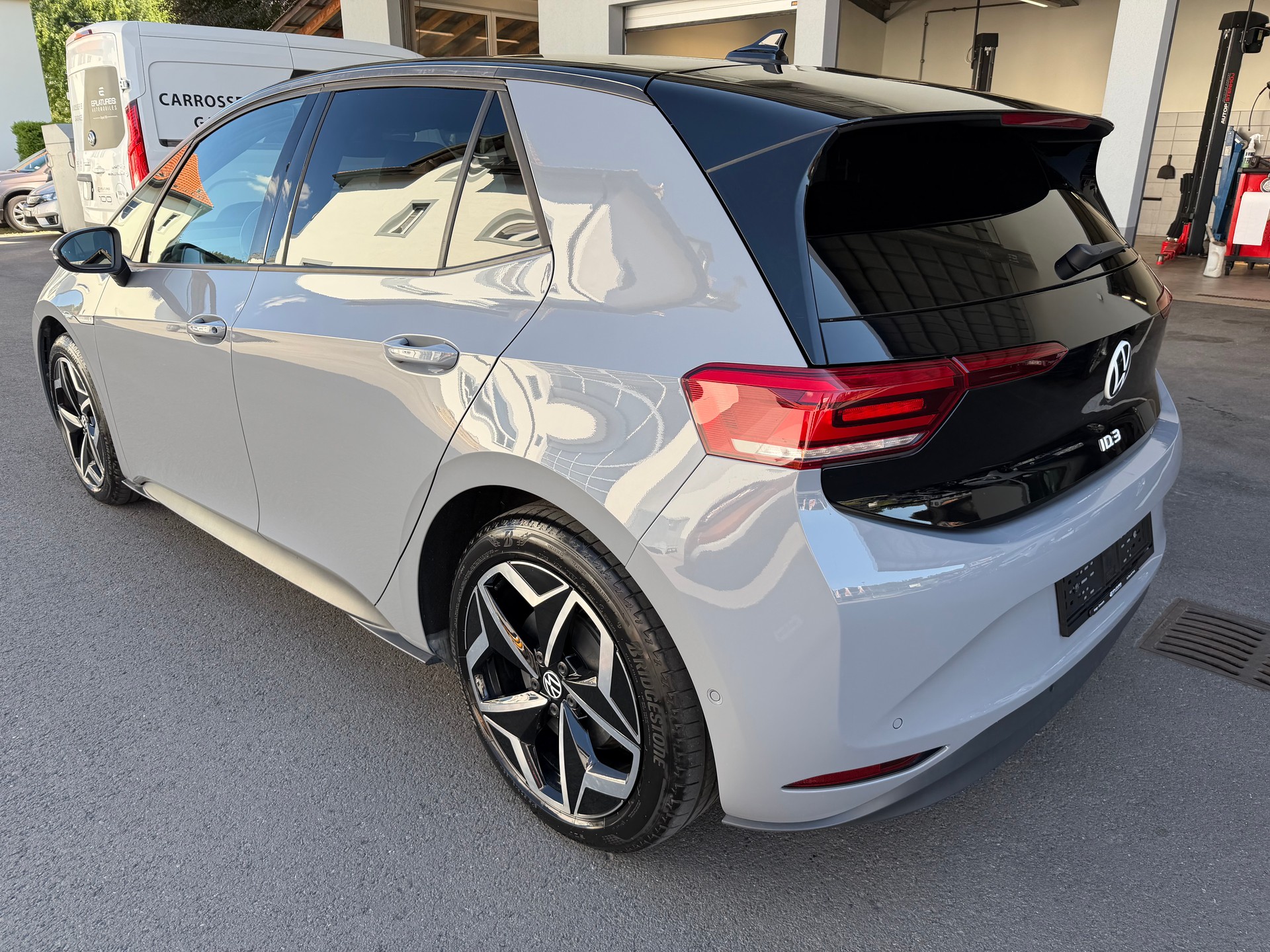 VW ID.3 Pro S 77 kWh Life Plus-image-7