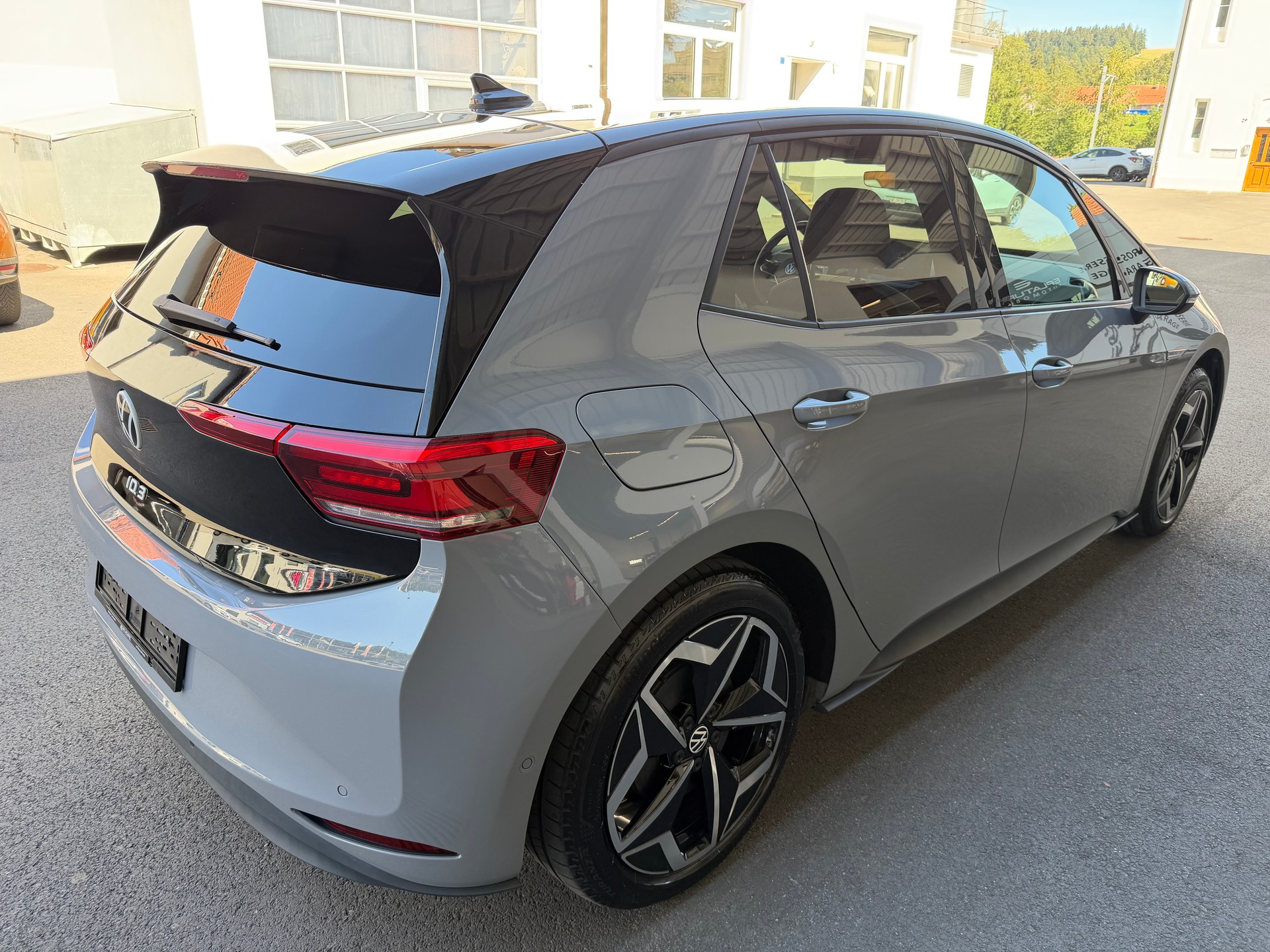 VW ID.3 Pro S 77 kWh Life Plus-image-8