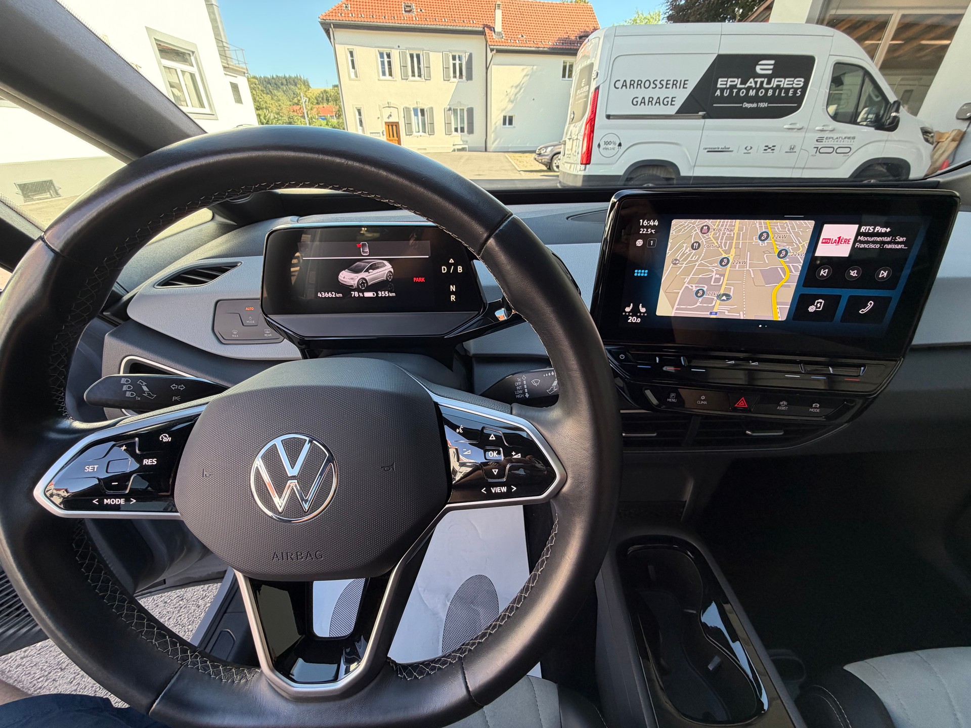 VW ID.3 Pro S 77 kWh Life Plus-image-2