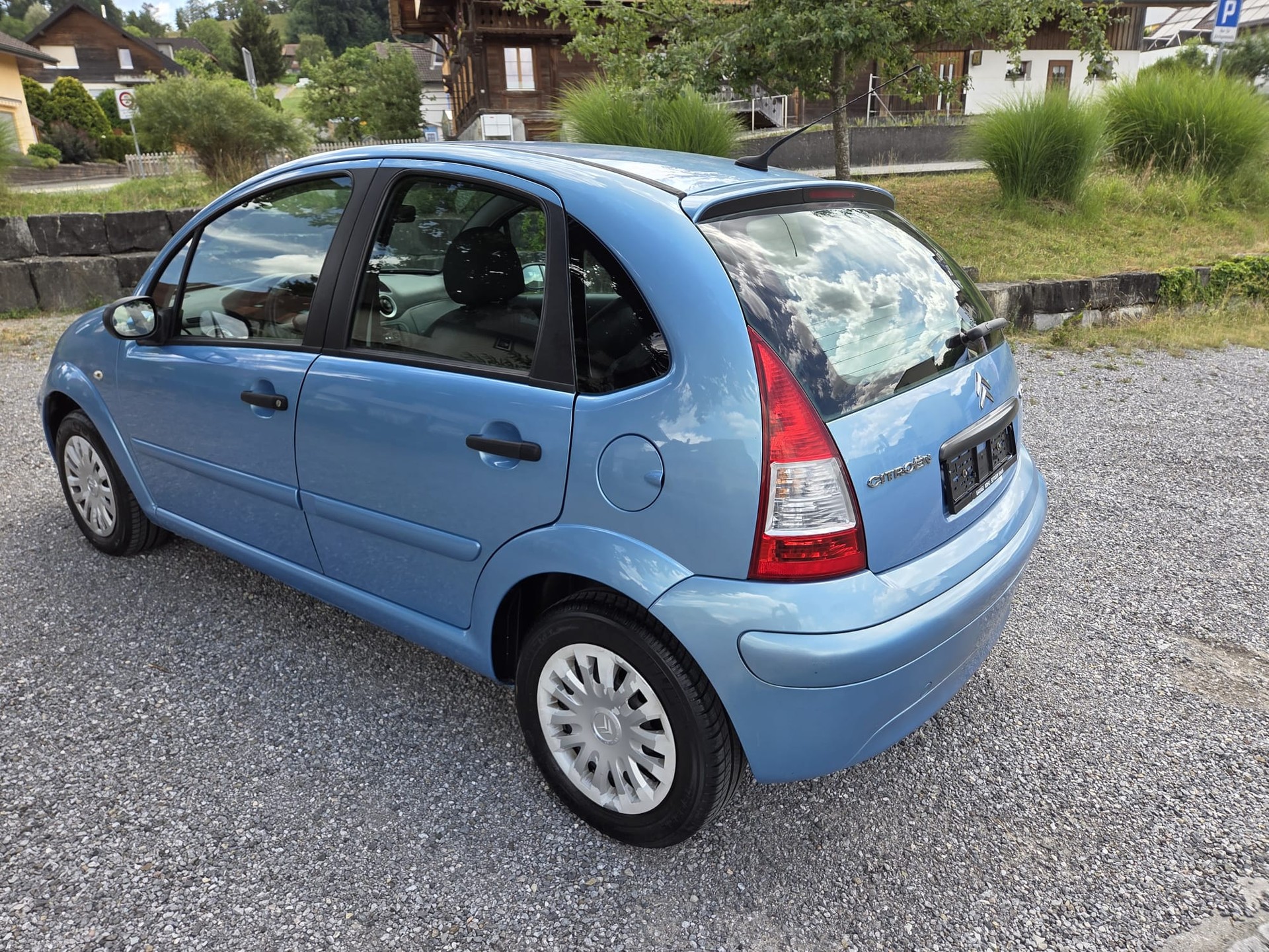 CITROEN C3 1.4i Furio-image-3