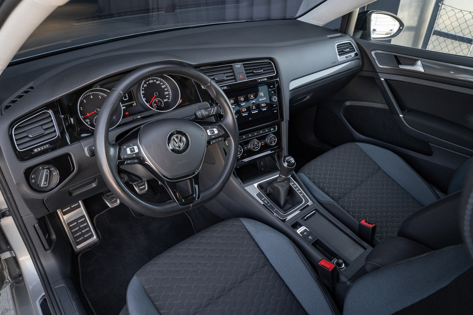 VW Golf 1.5 TSI Comfortline-image-12