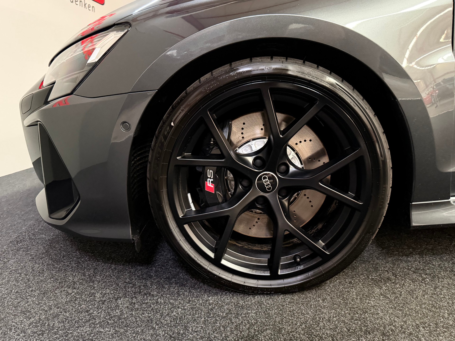 AUDI RS3 Sportback 2.5 TSI quattro S-tronic-image-13