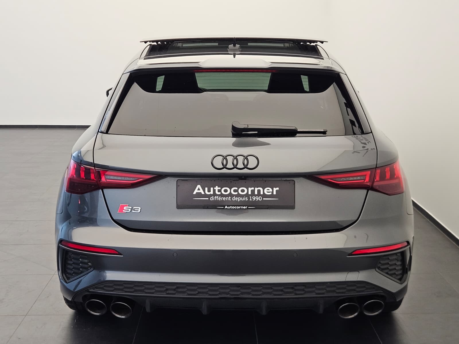 AUDI S3 Sportback 2.0 TFSI quattro S-tronic-image-7