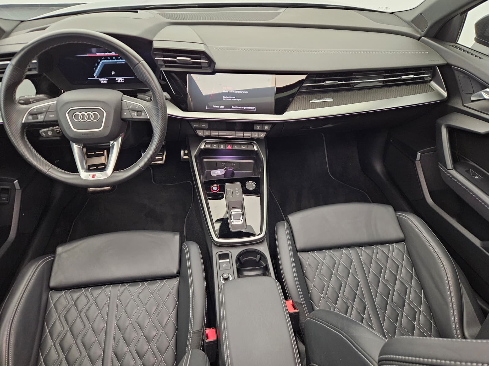 AUDI S3 Sportback 2.0 TFSI quattro S-tronic-image-9