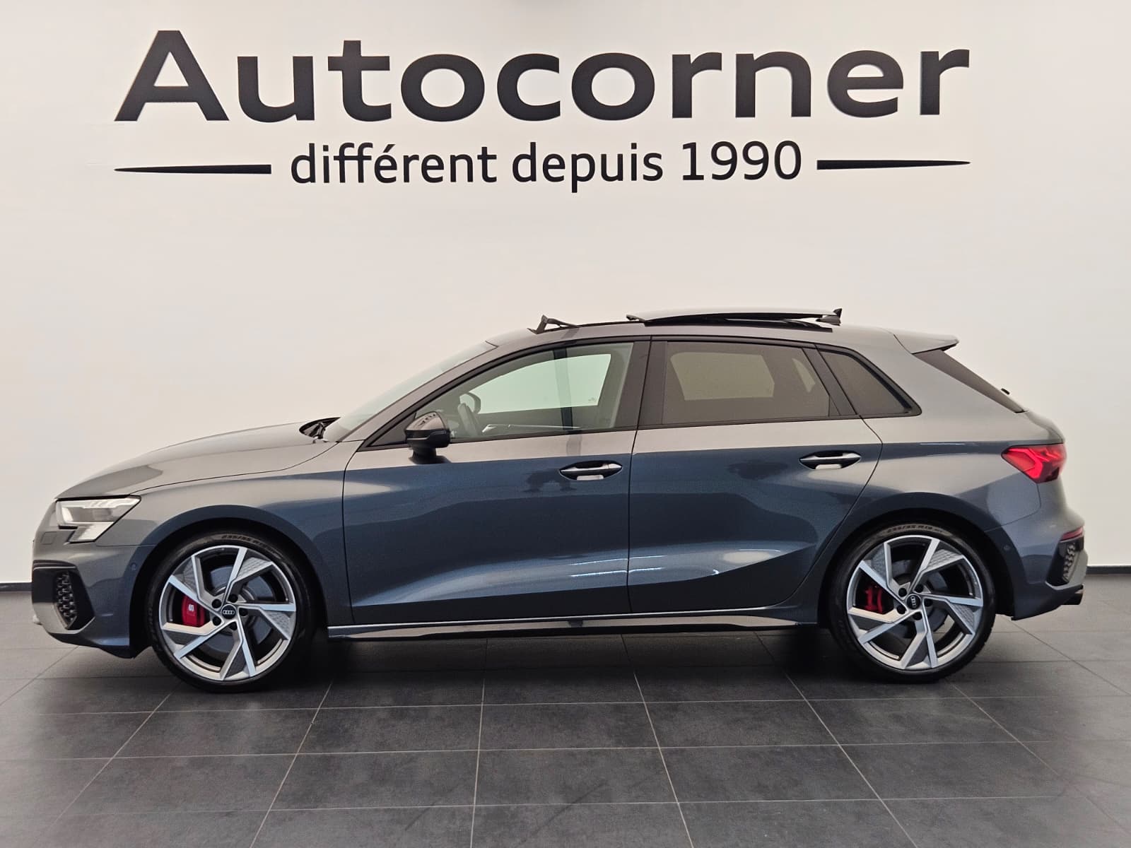 AUDI S3 Sportback 2.0 TFSI quattro S-tronic-image-1
