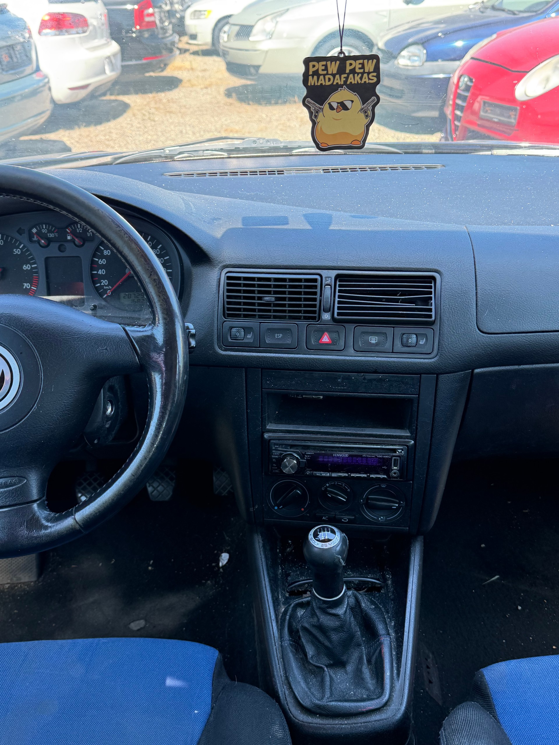 VW Golf 1.6-image-3