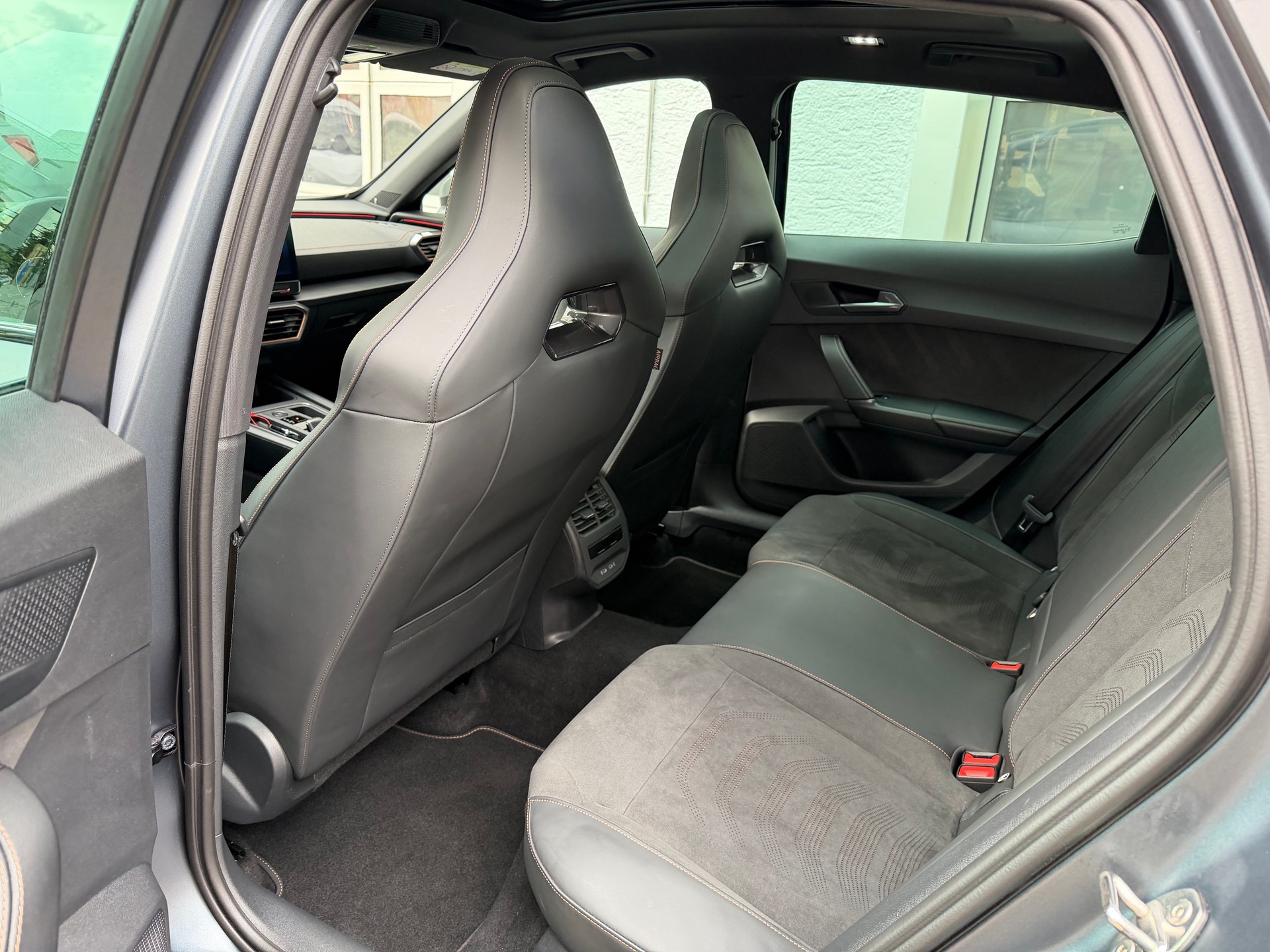 CUPRA Formentor 2.0TSI Sensacion 4Drive DSG-image-8