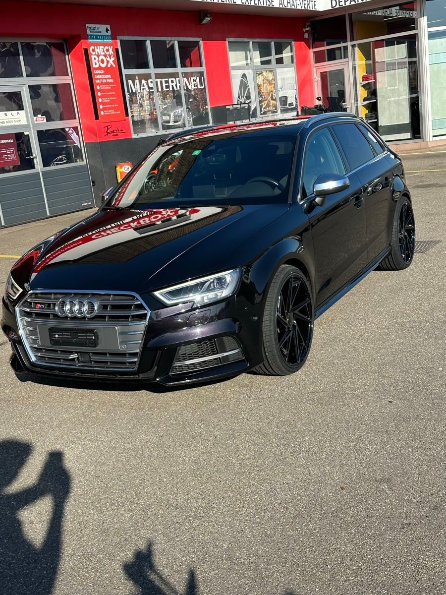 AUDI S3 Sportback 2.0 TFSI quattro S-tronic-image-1