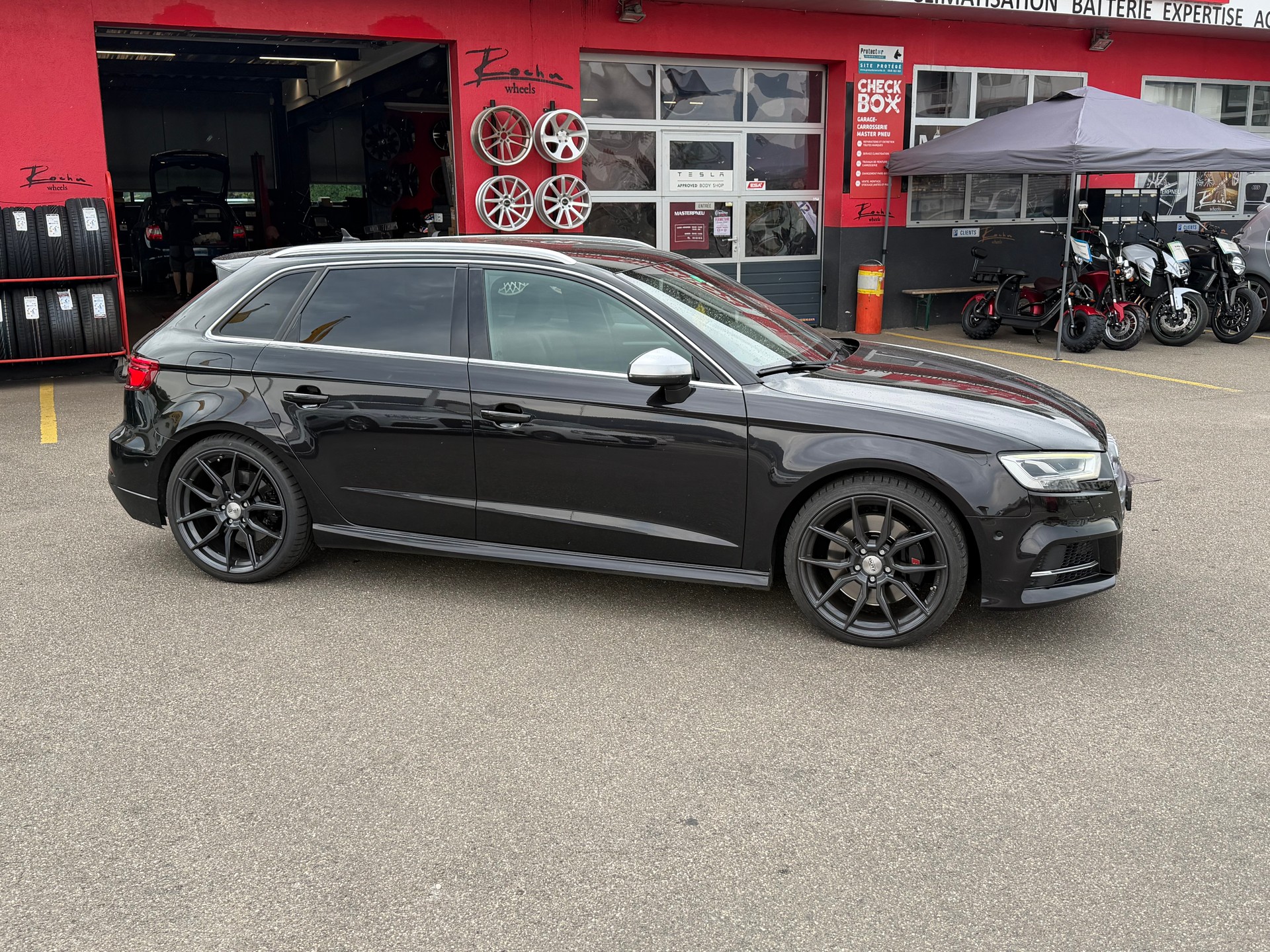 AUDI S3 Sportback 2.0 TFSI quattro S-tronic-image-3