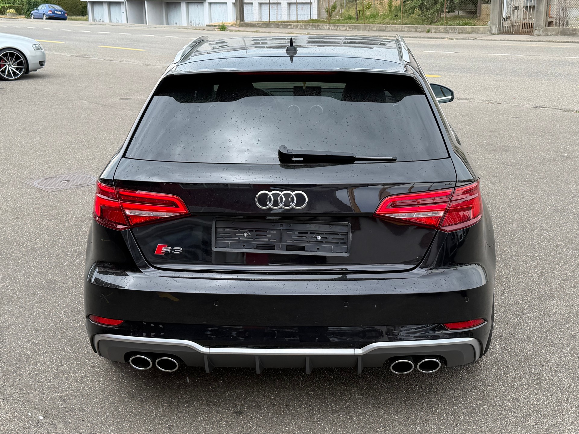 AUDI S3 Sportback 2.0 TFSI quattro S-tronic-image-5