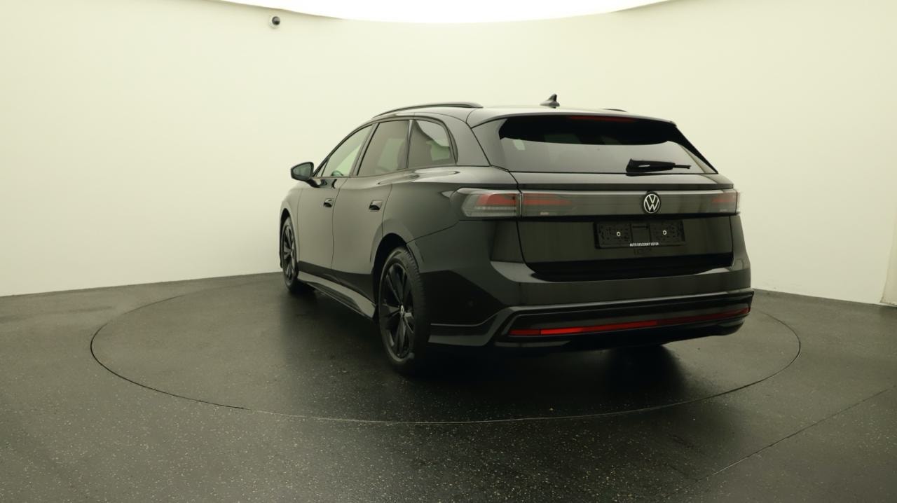 VW ID.7 Tourer Pro 77 kWh Limited-image-3
