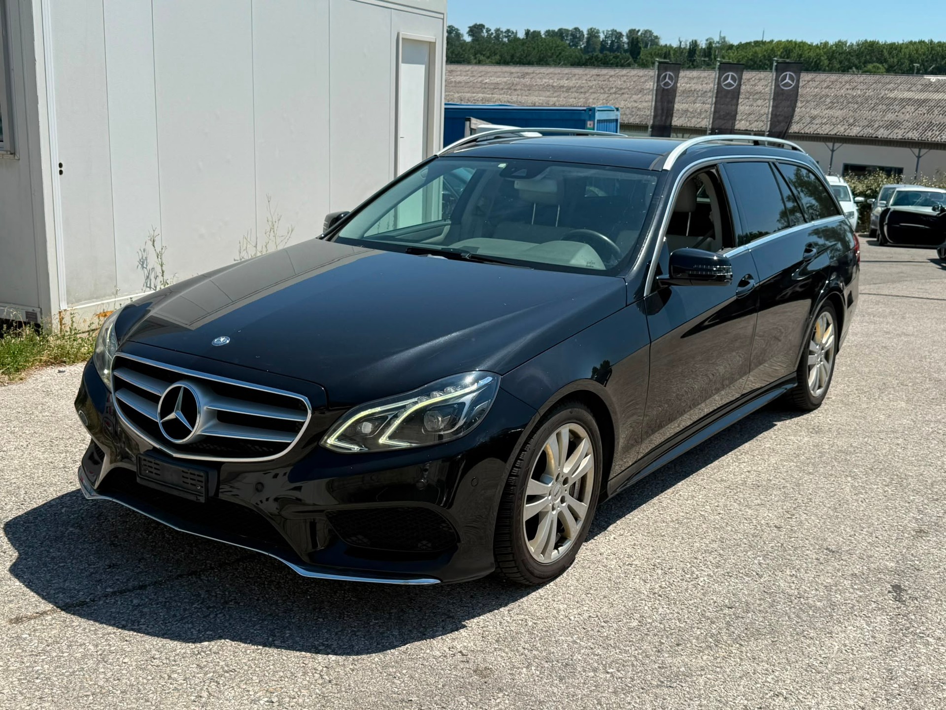 MERCEDES-BENZ E 350 BlueTEC Avantgarde 4Matic 7G-Tronic-image-1